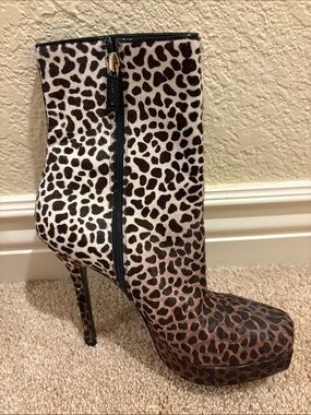 GUCCI Leopard Print High Heel Ankle Boot - Brown/Black